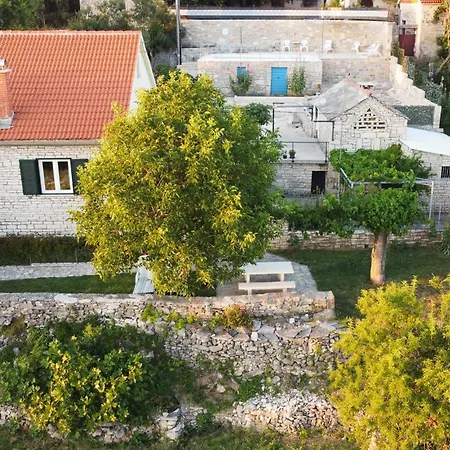 Casa vacanze 2 Bedroom Beautiful In Popovici Popovici (Sibenik-Knin)
