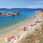 2 Bedroom Beautiful In Popovici *