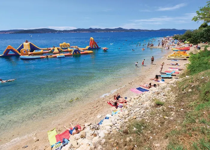 2 Bedroom Beautiful In Popovici *